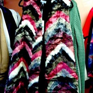 Women and Men apparel accessories shoes and more LETS POSH💋